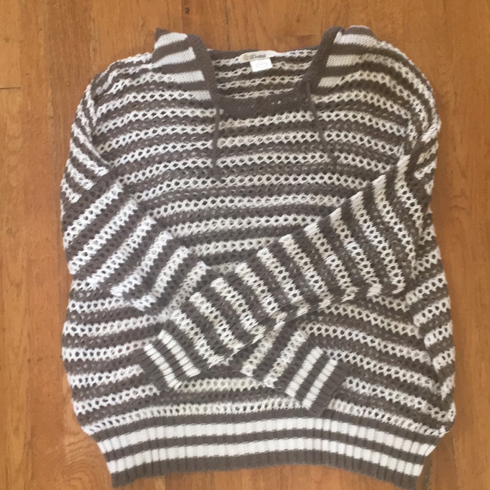 Sweater beach top!